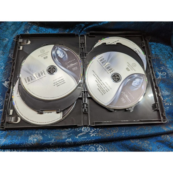 Jim Henson's Farscape The Complete Season 2 DVD 15th Anniversary Edition - Picture 5 of 12